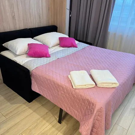 Apartment Zlatarooms 208 *